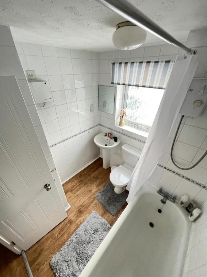 Luxury 2 Bed Apartment Stansted Airport Bishops Stortford Bishop's Stortford Exterior photo